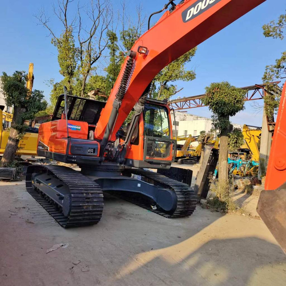 Doosan DX 225 LC - Bager gusjeničar: slika Doosan DX 225 LC - Bager gusjeničar Doosan DX 225 LC - Bager gusjeničar: slika Doosan DX 225 LC - Bager gusjeničar