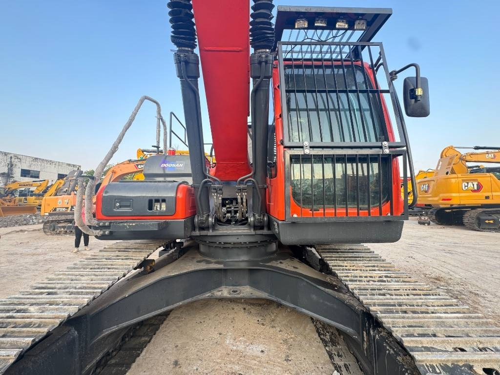 Doosan DX 225 LC - Bager gusjeničar: slika Doosan DX 225 LC - Bager gusjeničar Doosan DX 225 LC - Bager gusjeničar: slika Doosan DX 225 LC - Bager gusjeničar