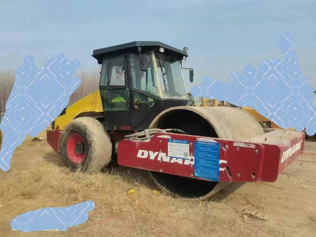 Dynapac CA 610 - Kompaktor: slika Dynapac CA 610 - Kompaktor Dynapac CA 610 - Kompaktor: slika Dynapac CA 610 - Kompaktor
