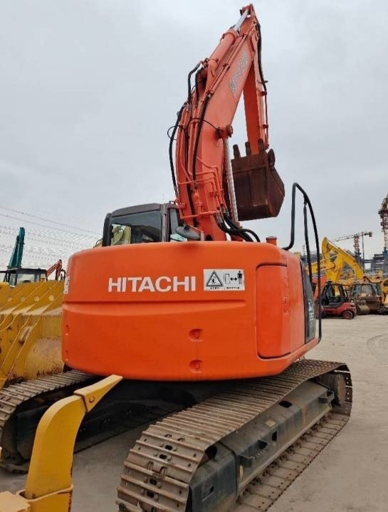Hitachi ZX 135 US - Bager gusjeničar: slika Hitachi ZX 135 US - Bager gusjeničar Hitachi ZX 135 US - Bager gusjeničar: slika Hitachi ZX 135 US - Bager gusjeničar