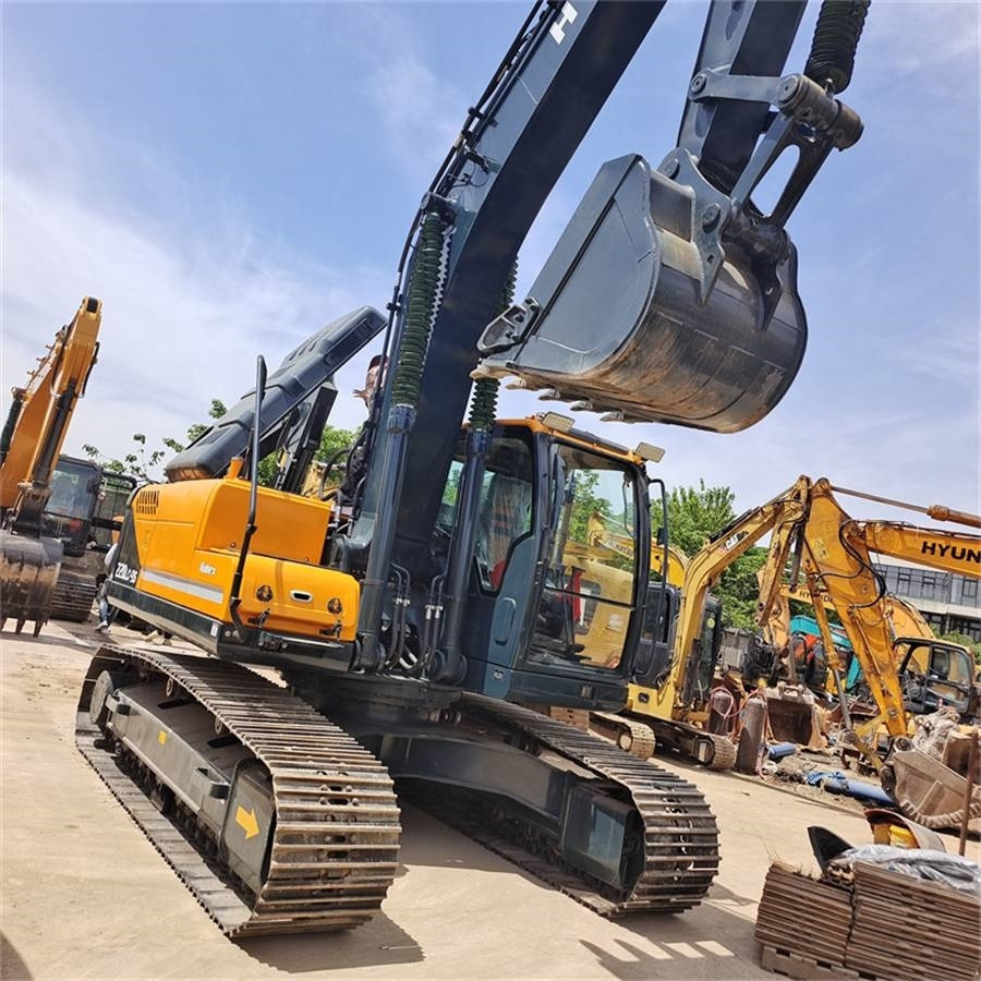 Hyundai 220LC-9T - Bager gusjeničar: slika Hyundai 220LC-9T - Bager gusjeničar Hyundai 220LC-9T - Bager gusjeničar: slika Hyundai 220LC-9T - Bager gusjeničar