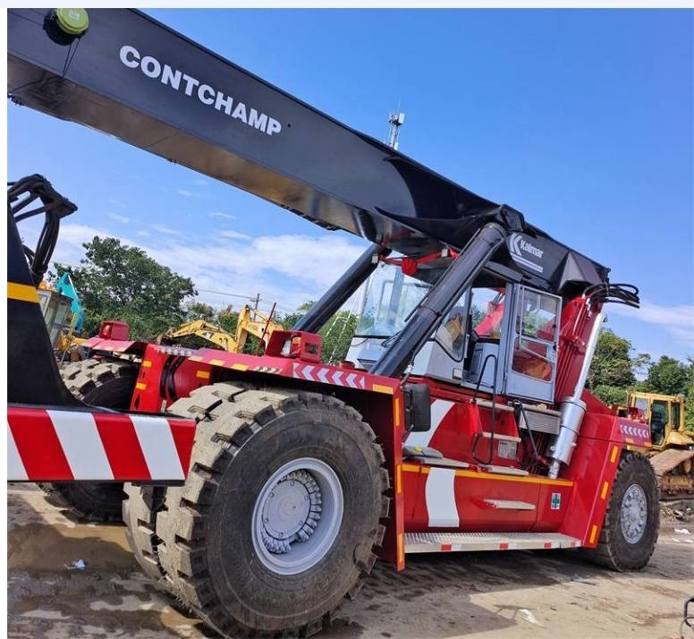 Kalmar DRF 450 - Dohvatni viličar: slika Kalmar DRF 450 - Dohvatni viličar Kalmar DRF 450 - Dohvatni viličar: slika Kalmar DRF 450 - Dohvatni viličar
