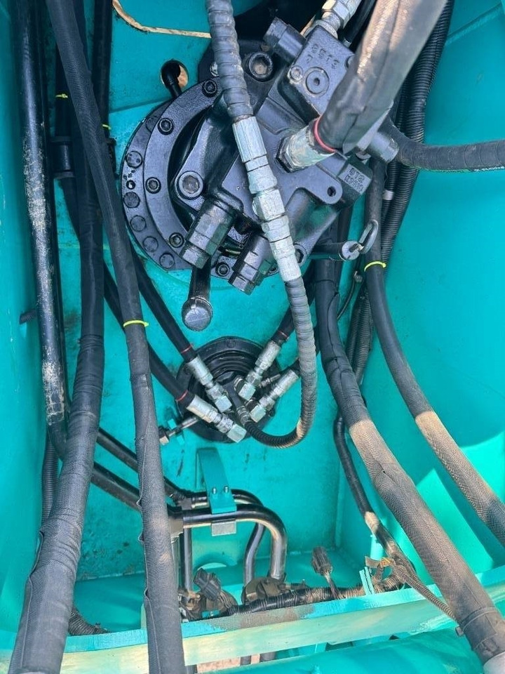 Kobelco SK 200 - Bager gusjeničar: slika Kobelco SK 200 - Bager gusjeničar Kobelco SK 200 - Bager gusjeničar: slika Kobelco SK 200 - Bager gusjeničar