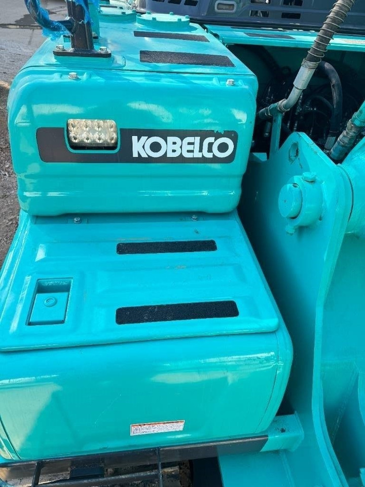 Bager gusjeničar Kobelco SK 200: slika Bager gusjeničar Kobelco SK 200