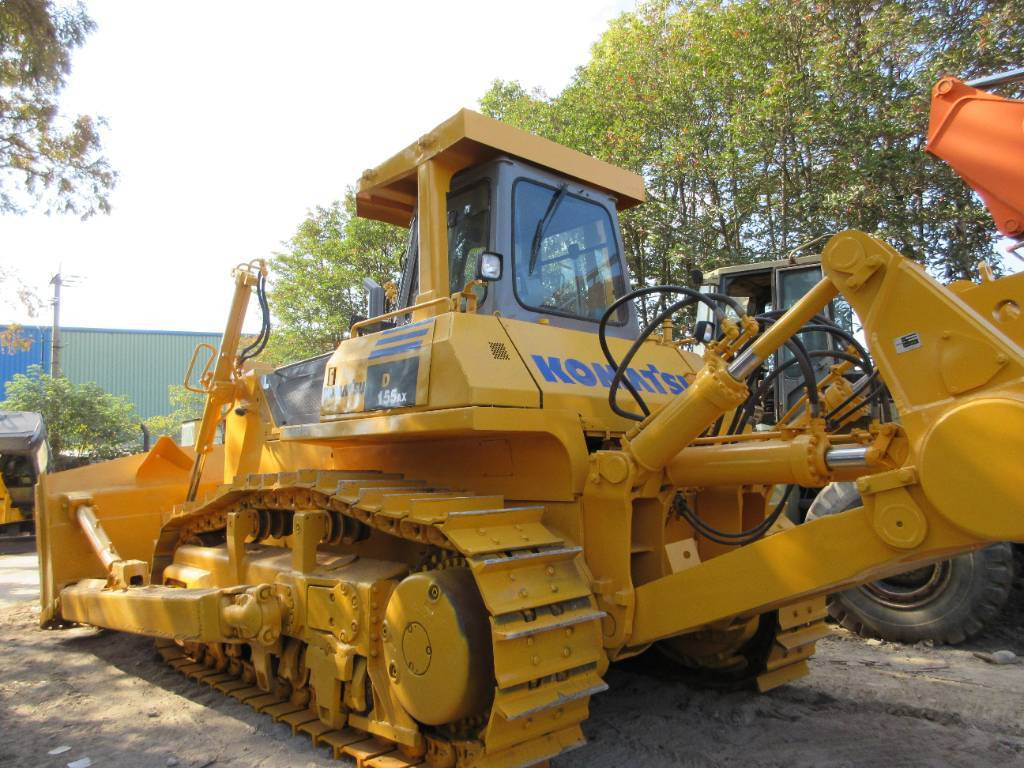 Komatsu D 155A - Buldožer: slika Komatsu D 155A - Buldožer Komatsu D 155A - Buldožer: slika Komatsu D 155A - Buldožer