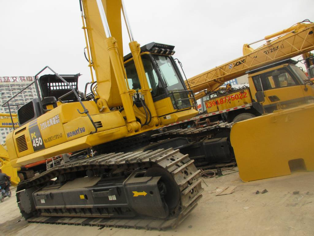 Komatsu PC 450 - Bager gusjeničar: slika Komatsu PC 450 - Bager gusjeničar Komatsu PC 450 - Bager gusjeničar: slika Komatsu PC 450 - Bager gusjeničar