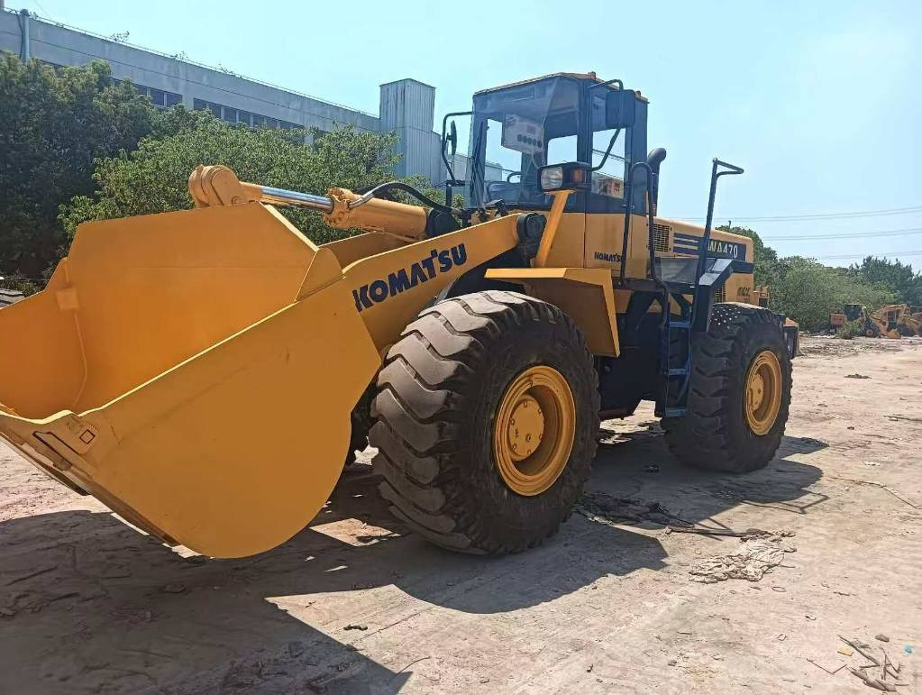 Komatsu WA 470-3 - Utovarivač na kotačima: slika Komatsu WA 470-3 - Utovarivač na kotačima Komatsu WA 470-3 - Utovarivač na kotačima: slika Komatsu WA 470-3 - Utovarivač na kotačima