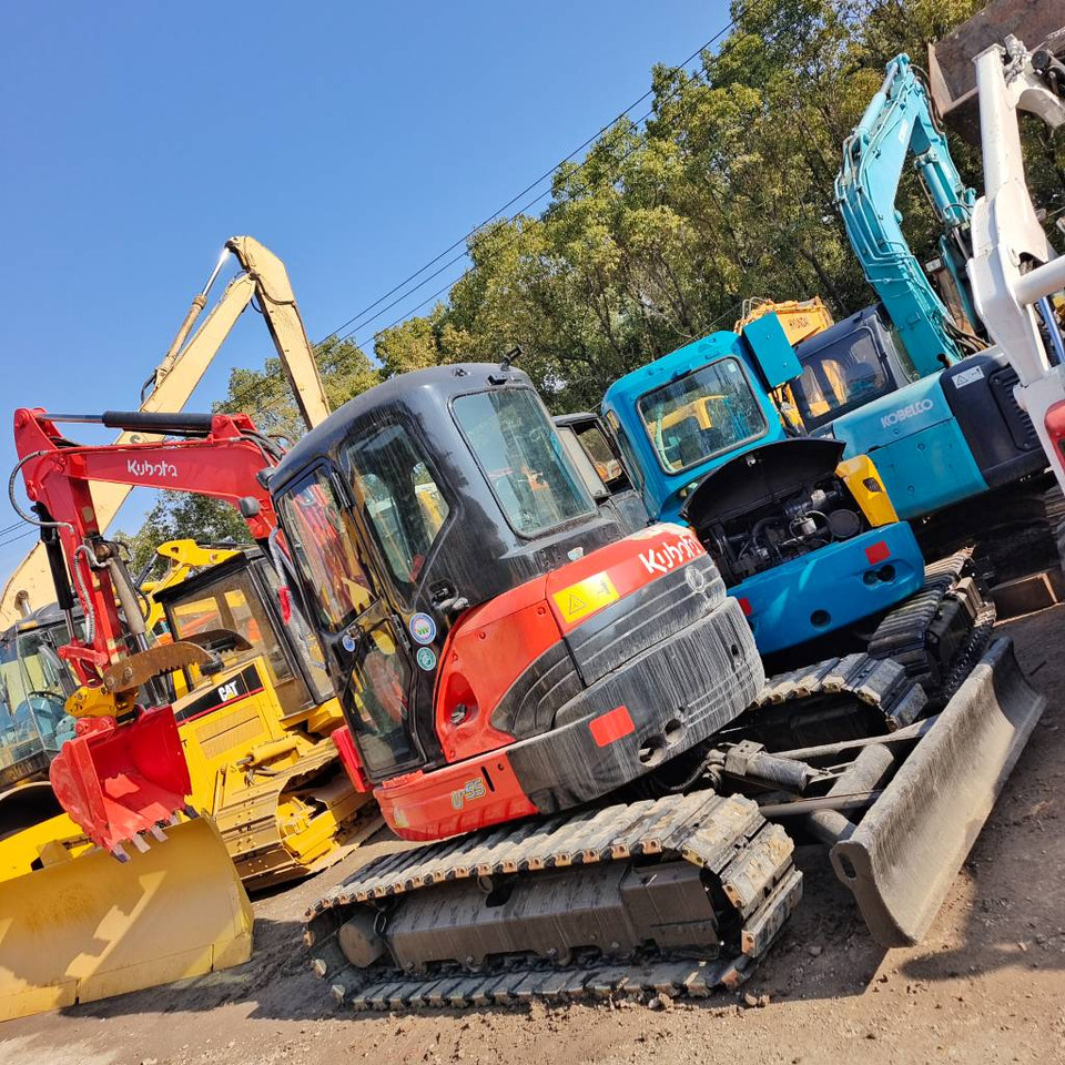 Kubota U 55 - Mini bager: slika Kubota U 55 - Mini bager Kubota U 55 - Mini bager: slika Kubota U 55 - Mini bager