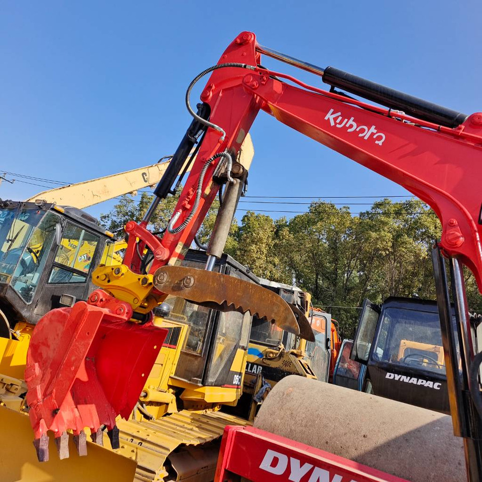 Kubota U 55 - Mini bager: slika Kubota U 55 - Mini bager Kubota U 55 - Mini bager: slika Kubota U 55 - Mini bager