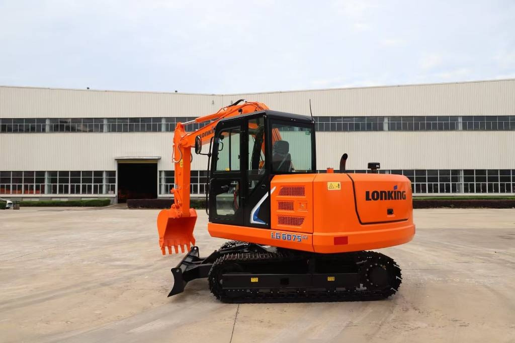 Lonking LG6075 100% NEW Machine - Bager gusjeničar: slika Lonking LG6075 100% NEW Machine - Bager gusjeničar Lonking LG6075 100% NEW Machine - Bager gusjeničar: slika Lonking LG6075 100% NEW Machine - Bager gusjeničar