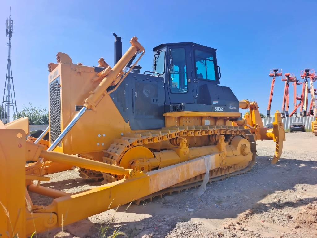 Shantui SD 32 - Buldožer: slika Shantui SD 32 - Buldožer Shantui SD 32 - Buldožer: slika Shantui SD 32 - Buldožer