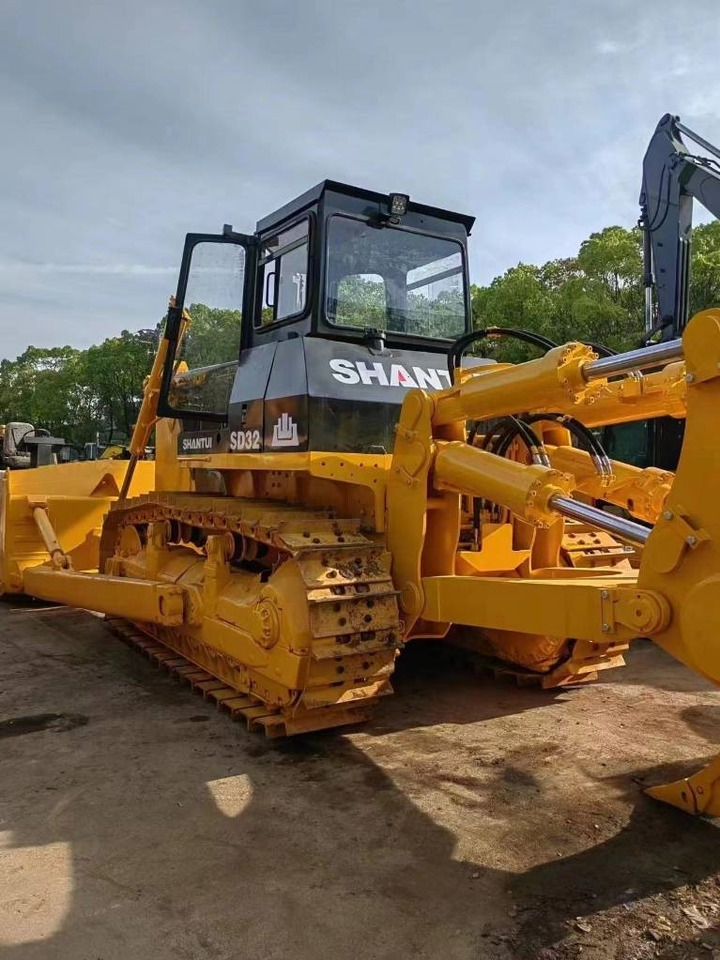 Shantui SD 32 - Bager gusjeničar: slika Shantui SD 32 - Bager gusjeničar Shantui SD 32 - Bager gusjeničar: slika Shantui SD 32 - Bager gusjeničar