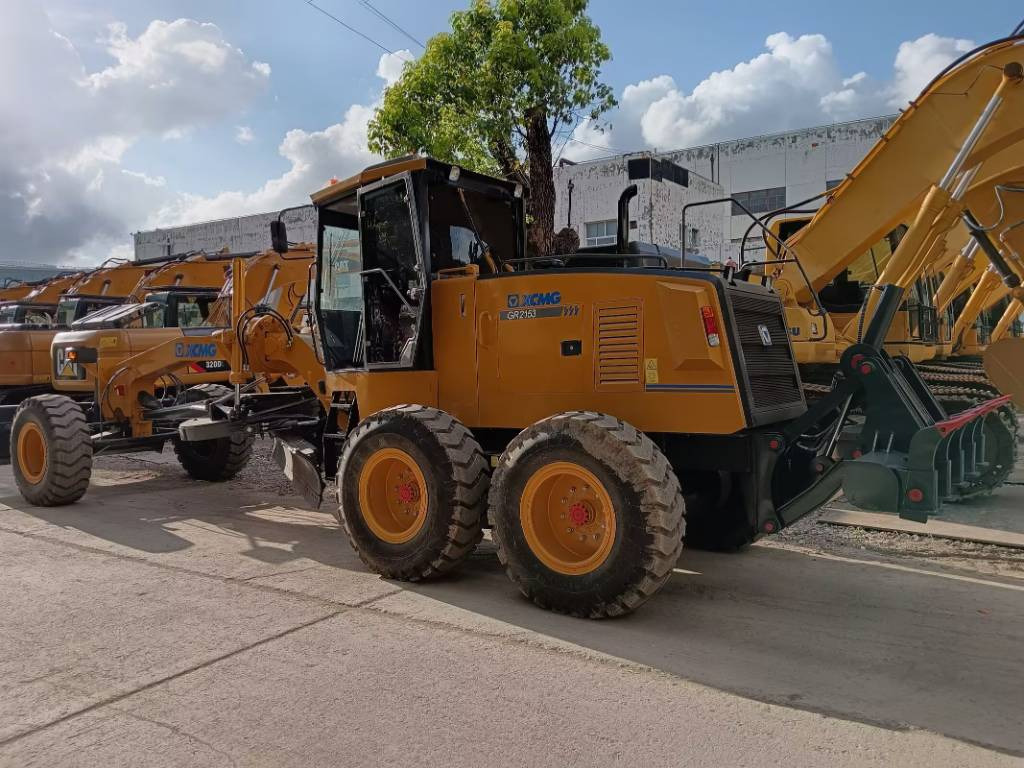 XCMG GR 2153 - Grejder: slika XCMG GR 2153 - Grejder XCMG GR 2153 - Grejder: slika XCMG GR 2153 - Grejder