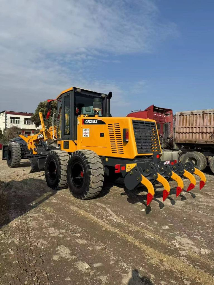 XCMG GR 2153 - Grejder: slika XCMG GR 2153 - Grejder XCMG GR 2153 - Grejder: slika XCMG GR 2153 - Grejder