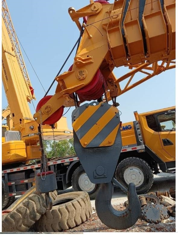 XCMG QY 70 K - Autodizalica za sve terene: slika XCMG QY 70 K - Autodizalica za sve terene XCMG QY 70 K - Autodizalica za sve terene: slika XCMG QY 70 K - Autodizalica za sve terene