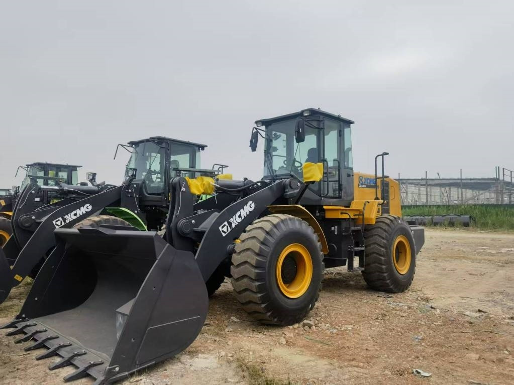 XCMG ZL 50 GN - Utovarivač na kotačima: slika XCMG ZL 50 GN - Utovarivač na kotačima XCMG ZL 50 GN - Utovarivač na kotačima: slika XCMG ZL 50 GN - Utovarivač na kotačima