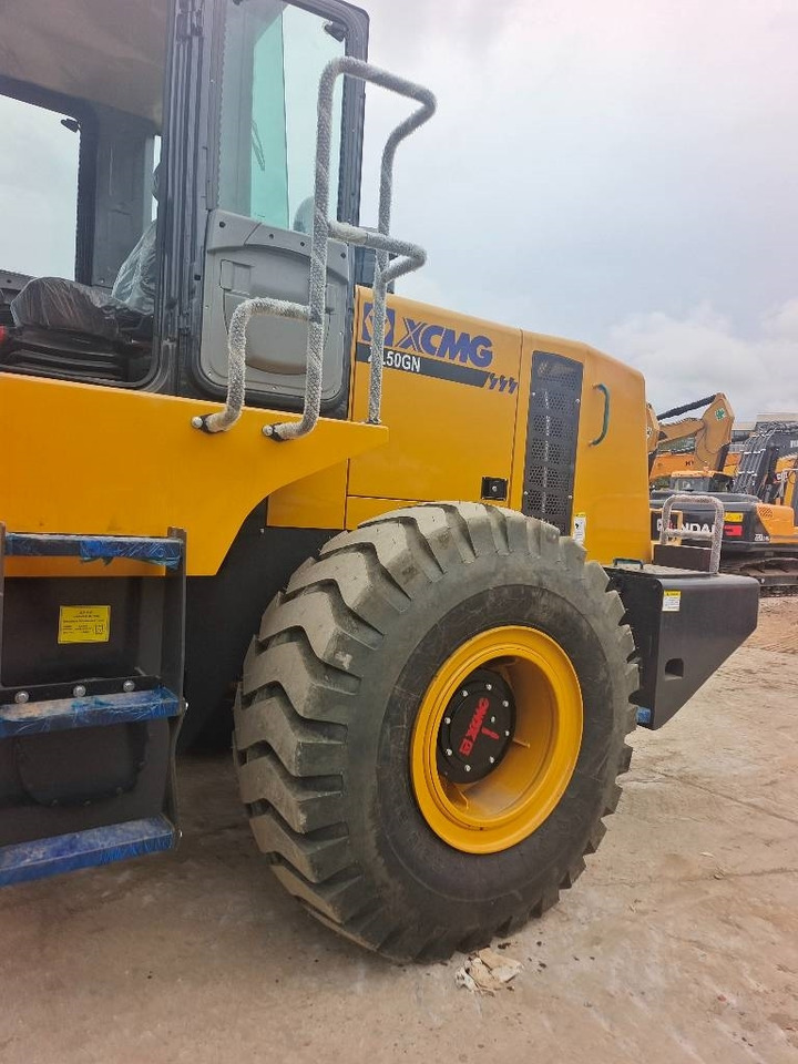 XCMG ZL 50 GN - Utovarivač na kotačima: slika XCMG ZL 50 GN - Utovarivač na kotačima XCMG ZL 50 GN - Utovarivač na kotačima: slika XCMG ZL 50 GN - Utovarivač na kotačima
