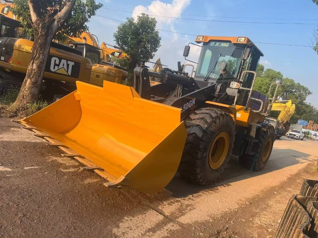 XCMG ZL 50 GN - Utovarivač na kotačima: slika XCMG ZL 50 GN - Utovarivač na kotačima XCMG ZL 50 GN - Utovarivač na kotačima: slika XCMG ZL 50 GN - Utovarivač na kotačima