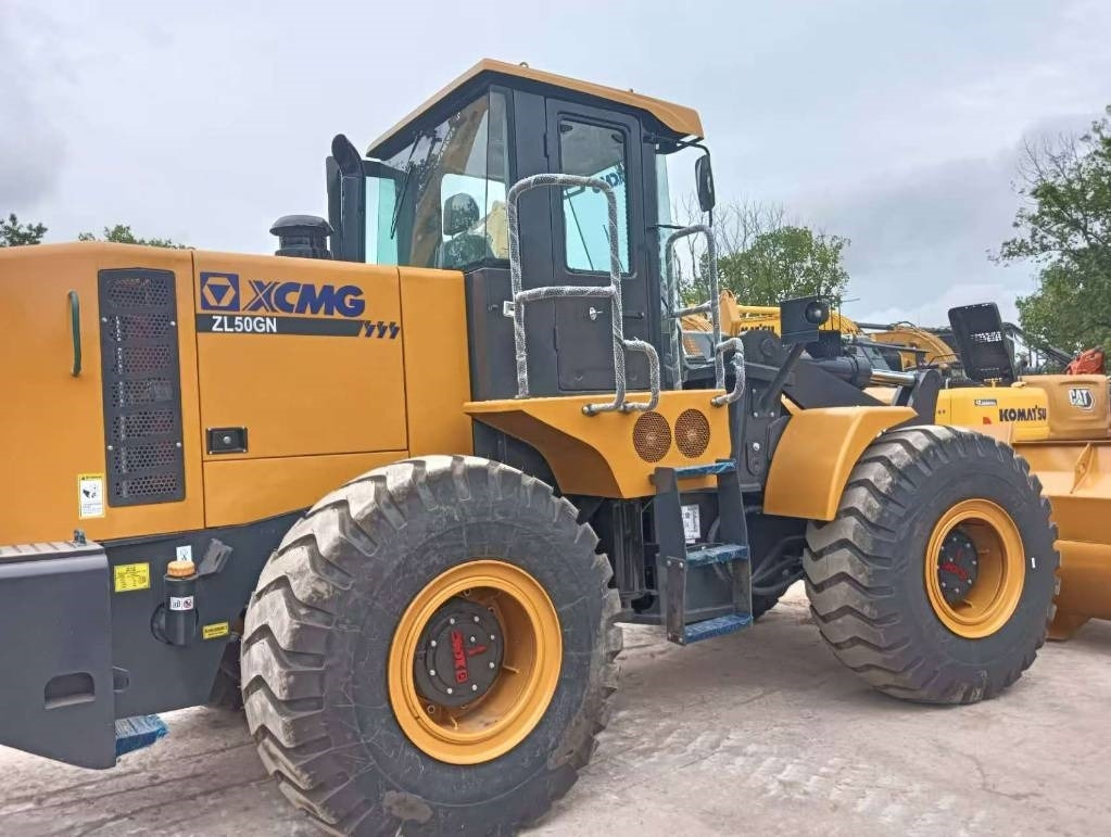 XCMG ZL 50 GN - Utovarivač na kotačima: slika XCMG ZL 50 GN - Utovarivač na kotačima XCMG ZL 50 GN - Utovarivač na kotačima: slika XCMG ZL 50 GN - Utovarivač na kotačima