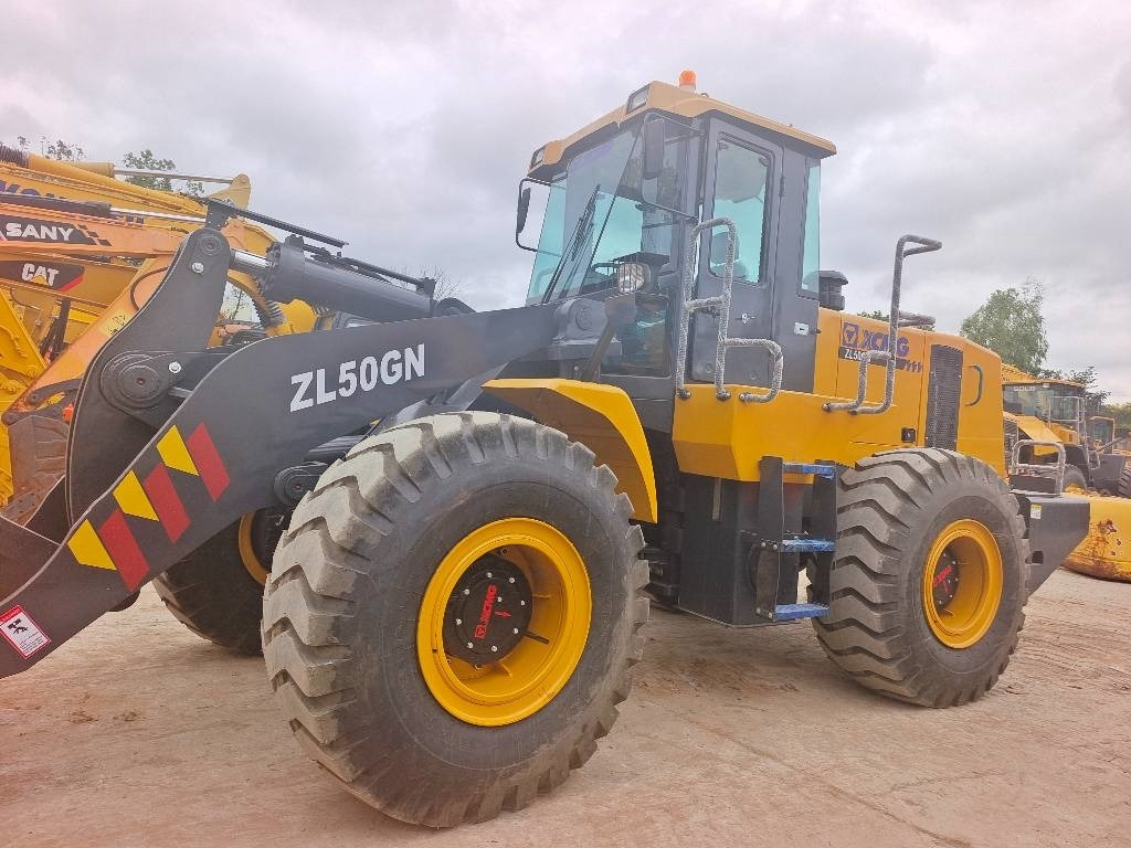 XCMG ZL 50 GN - Utovarivač na kotačima: slika XCMG ZL 50 GN - Utovarivač na kotačima XCMG ZL 50 GN - Utovarivač na kotačima: slika XCMG ZL 50 GN - Utovarivač na kotačima