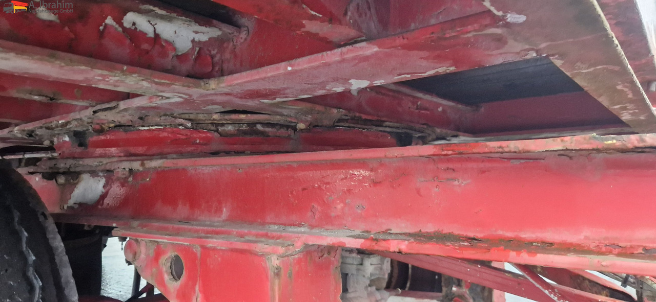 Prikolica s niskim utovarivačem za prijevoz teških strojeva Goldhofer TP-L3-24/80 Bordwände, verbreiterbar, Zustand 3-4: slika Prikolica s niskim utovarivačem za prijevoz teških strojeva Goldhofer TP-L3-24/80 Bordwände, verbreiterbar, Zustand 3-4 Prikolica s niskim utovarivačem za prijevoz teških strojeva Goldhofer TP-L3-24/80 Bordwände, verbreiterbar, Zustand 3-4: slika Prikolica s niskim utovarivačem za prijevoz teških strojeva Goldhofer TP-L3-24/80 Bordwände, verbreiterbar, Zustand 3-4