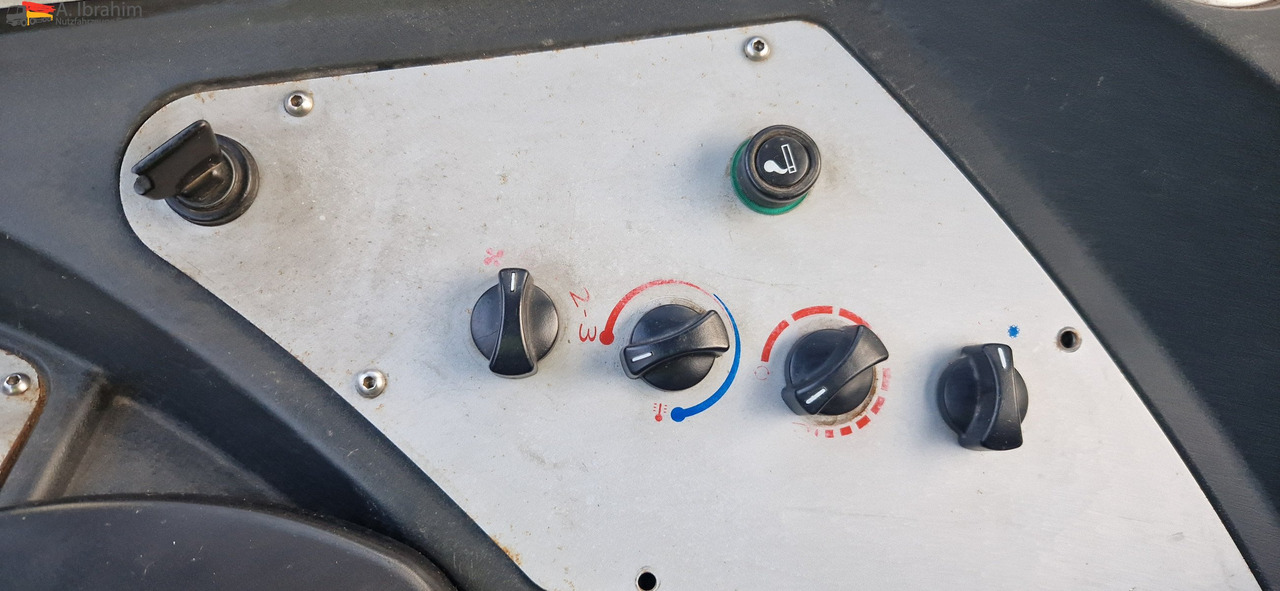 JCB 436Z Hochkippschaufel Wandler neu, Ölpumpe neu - Utovarivač na kotačima: slika JCB 436Z Hochkippschaufel Wandler neu, Ölpumpe neu - Utovarivač na kotačima JCB 436Z Hochkippschaufel Wandler neu, Ölpumpe neu - Utovarivač na kotačima: slika JCB 436Z Hochkippschaufel Wandler neu, Ölpumpe neu - Utovarivač na kotačima