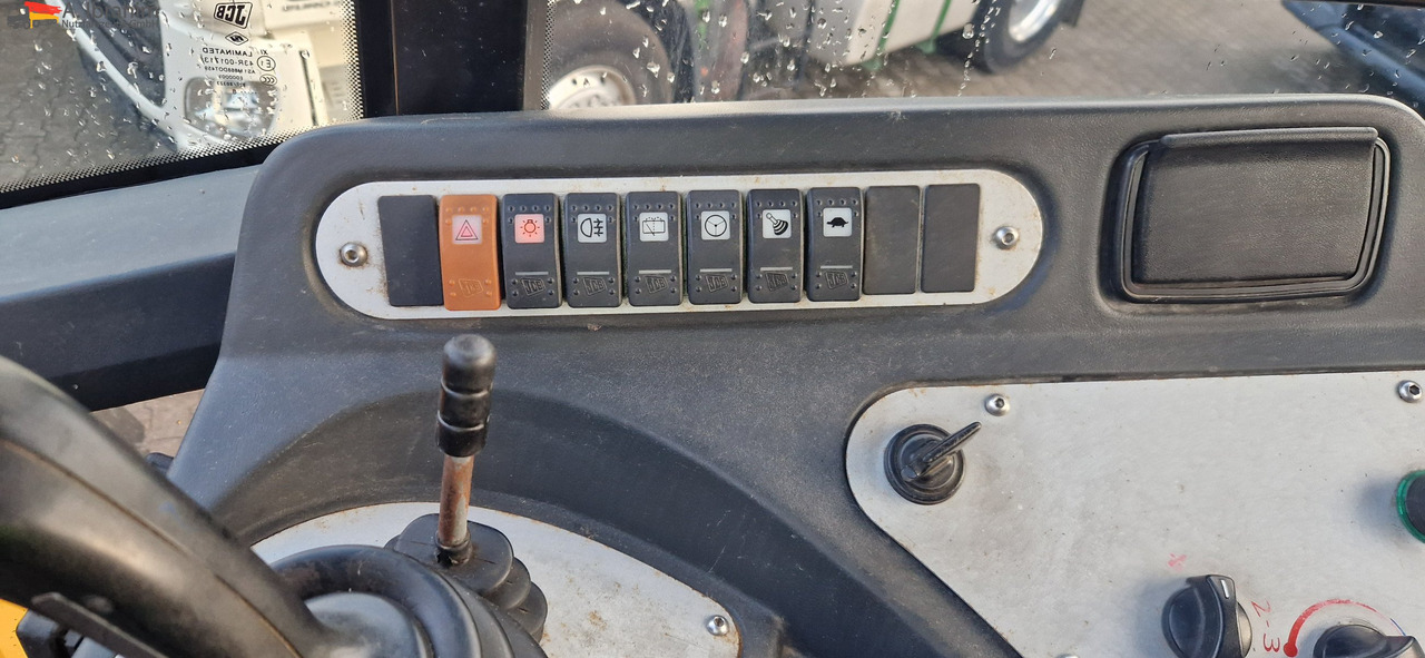 JCB 436Z Hochkippschaufel Wandler neu, Ölpumpe neu - Utovarivač na kotačima: slika JCB 436Z Hochkippschaufel Wandler neu, Ölpumpe neu - Utovarivač na kotačima JCB 436Z Hochkippschaufel Wandler neu, Ölpumpe neu - Utovarivač na kotačima: slika JCB 436Z Hochkippschaufel Wandler neu, Ölpumpe neu - Utovarivač na kotačima