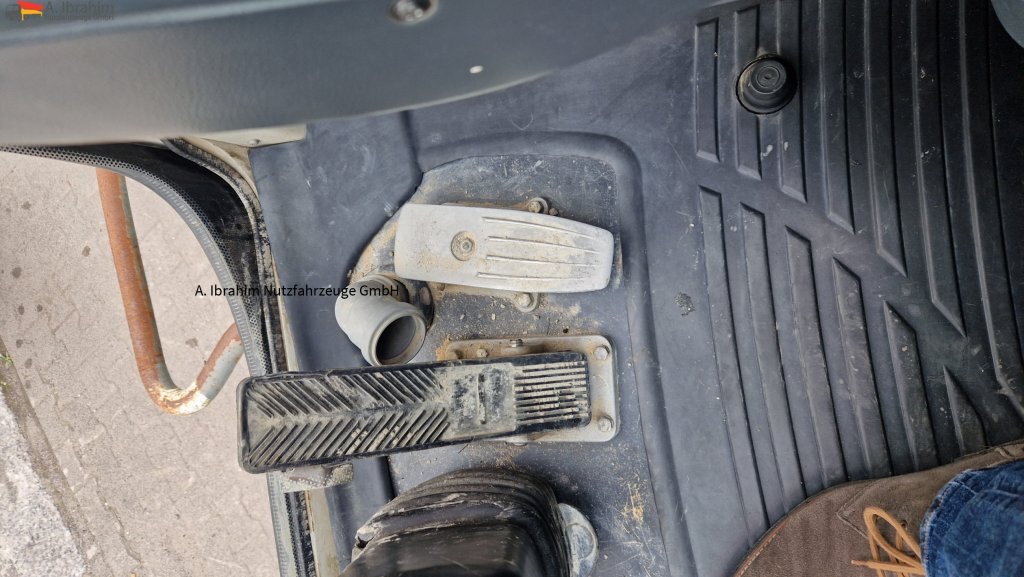 Liebherr A316 Schnellwechsler, Hammerverrohrung, Verstellausleger - Mini bager: slika Liebherr A316 Schnellwechsler, Hammerverrohrung, Verstellausleger - Mini bager Liebherr A316 Schnellwechsler, Hammerverrohrung, Verstellausleger - Mini bager: slika Liebherr A316 Schnellwechsler, Hammerverrohrung, Verstellausleger - Mini bager