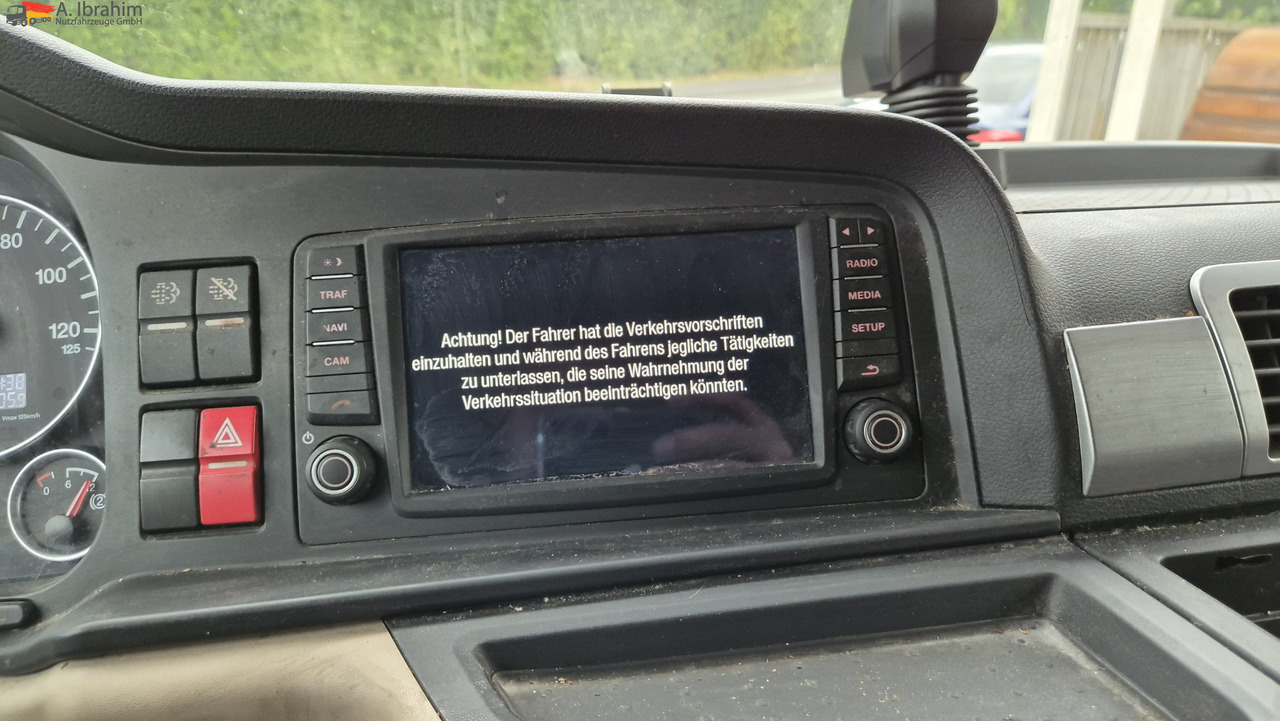 MAN 8.250 7,30 m Koffer, Navi, Topzustand - Dostavno vozilo sa zatvorenim sandukom: slika MAN 8.250 7,30 m Koffer, Navi, Topzustand - Dostavno vozilo sa zatvorenim sandukom MAN 8.250 7,30 m Koffer, Navi, Topzustand - Dostavno vozilo sa zatvorenim sandukom: slika MAN 8.250 7,30 m Koffer, Navi, Topzustand - Dostavno vozilo sa zatvorenim sandukom