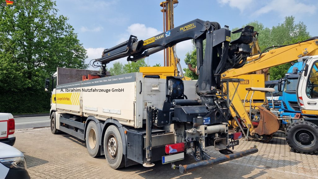 Kamion s kranom, Kamion s otvorenim sandukom MAN TGS 26.400 PK 15001 Performance Zustand gut, Aufsitzkran: slika Kamion s kranom, Kamion s otvorenim sandukom MAN TGS 26.400 PK 15001 Performance Zustand gut, Aufsitzkran
