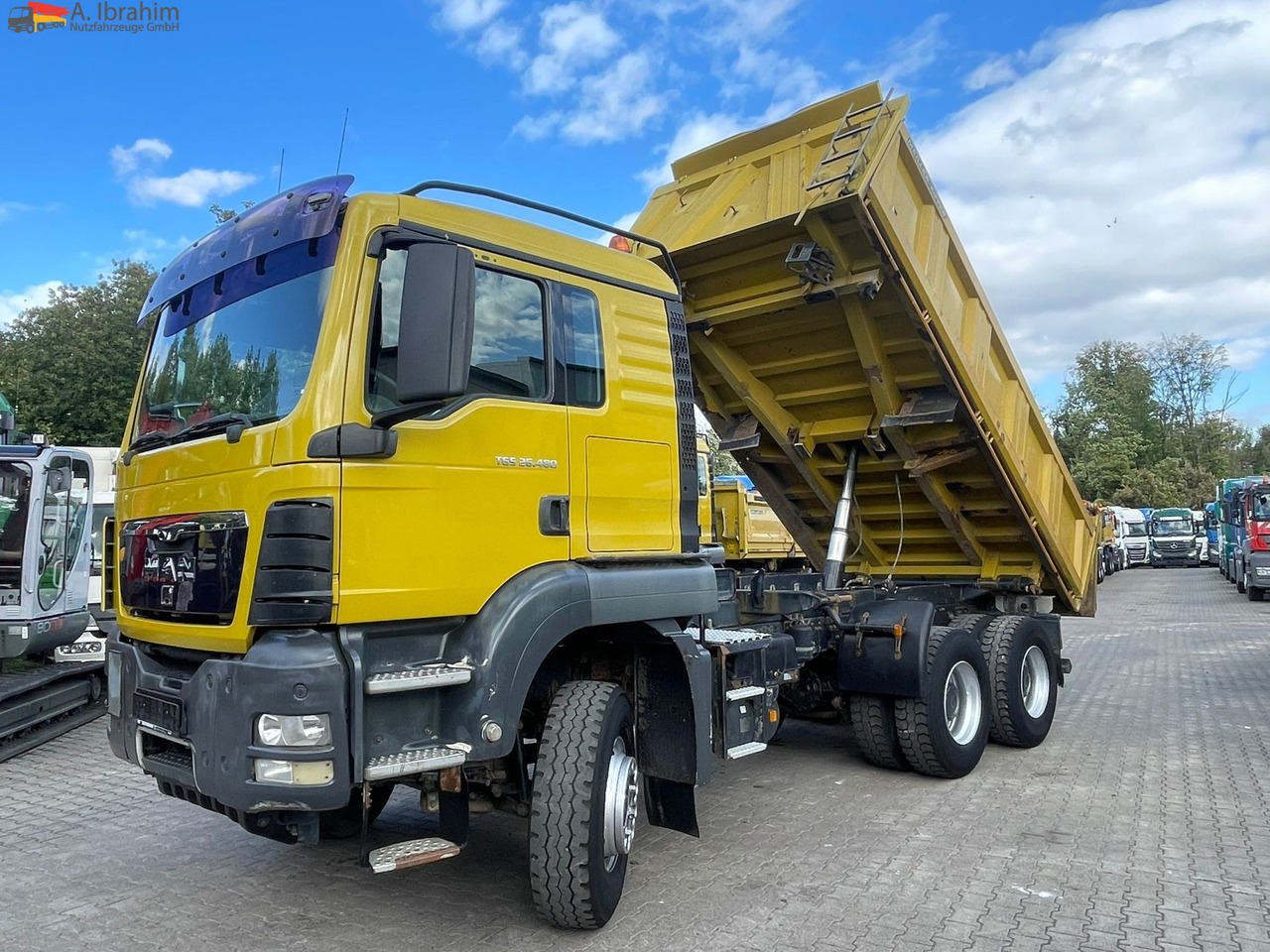 MAN TGS 26.480 Meiller 3 Seiten | 6x4 | Schalter | 3 Pedals - Kiper: slika MAN TGS 26.480 Meiller 3 Seiten | 6x4 | Schalter | 3 Pedals - Kiper MAN TGS 26.480 Meiller 3 Seiten | 6x4 | Schalter | 3 Pedals - Kiper: slika MAN TGS 26.480 Meiller 3 Seiten | 6x4 | Schalter | 3 Pedals - Kiper