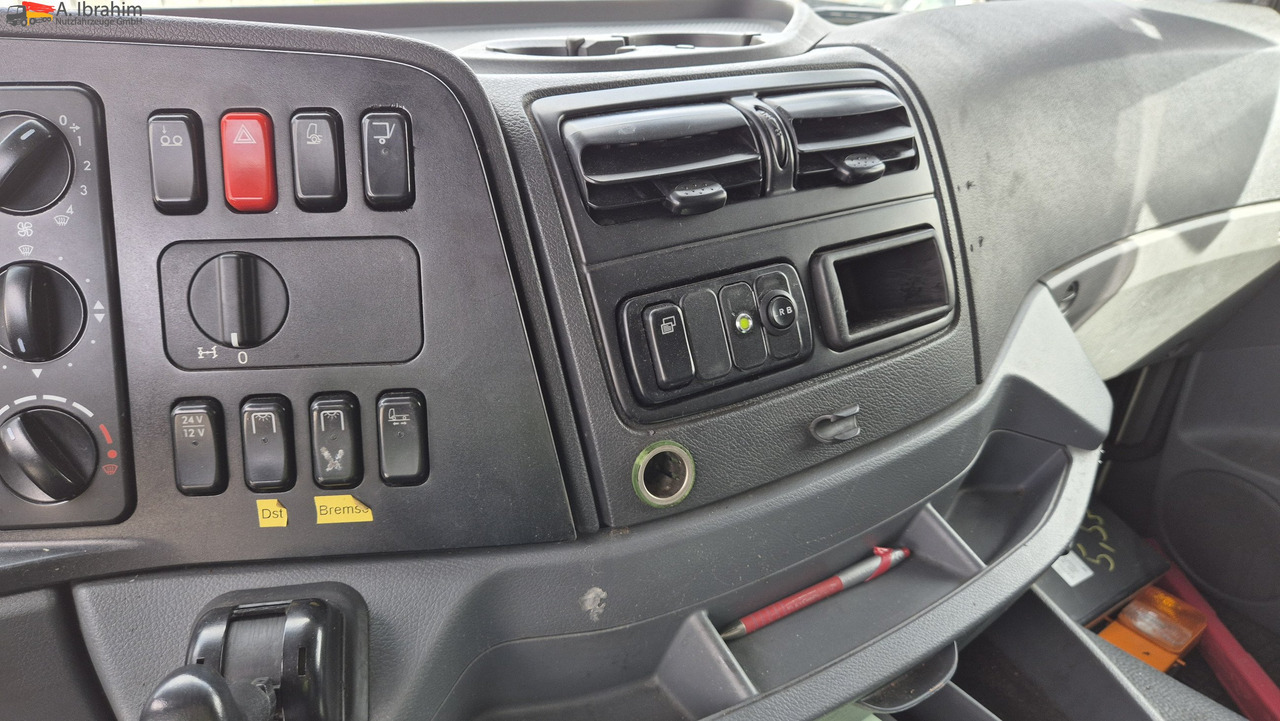 Mercedes-Benz 2540L Frigoblock, 6x2 Lenk-Liftachse - Kamion hladnjača: slika Mercedes-Benz 2540L Frigoblock, 6x2 Lenk-Liftachse - Kamion hladnjača Mercedes-Benz 2540L Frigoblock, 6x2 Lenk-Liftachse - Kamion hladnjača: slika Mercedes-Benz 2540L Frigoblock, 6x2 Lenk-Liftachse - Kamion hladnjača