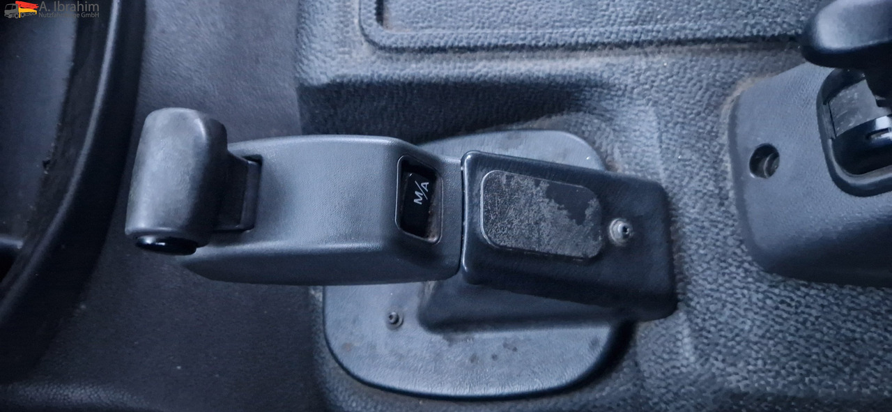 Mercedes-Benz 816 Koffer, LBW - Dostavno vozilo sa zatvorenim sandukom: slika Mercedes-Benz 816 Koffer, LBW - Dostavno vozilo sa zatvorenim sandukom Mercedes-Benz 816 Koffer, LBW - Dostavno vozilo sa zatvorenim sandukom: slika Mercedes-Benz 816 Koffer, LBW - Dostavno vozilo sa zatvorenim sandukom