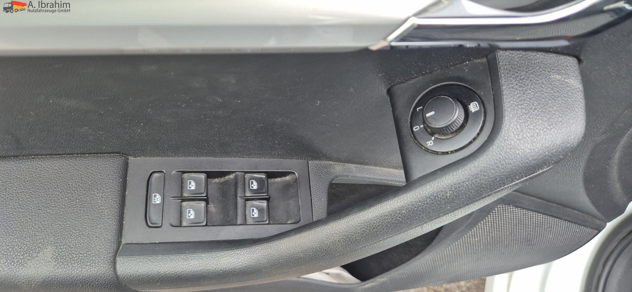 Skoda Octavia 2.0 TDI | 8-fach bereift - Automobil: slika Skoda Octavia 2.0 TDI | 8-fach bereift - Automobil Skoda Octavia 2.0 TDI | 8-fach bereift - Automobil: slika Skoda Octavia 2.0 TDI | 8-fach bereift - Automobil