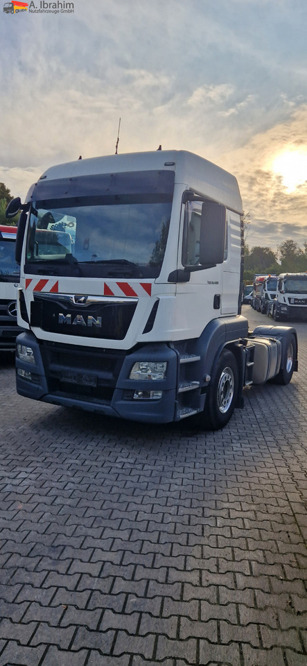 MAN TGS 18.400 PTO für Kompressor deutsches Fahrzeug - Tegljač: slika MAN TGS 18.400 PTO für Kompressor deutsches Fahrzeug - Tegljač MAN TGS 18.400 PTO für Kompressor deutsches Fahrzeug - Tegljač: slika MAN TGS 18.400 PTO für Kompressor deutsches Fahrzeug - Tegljač