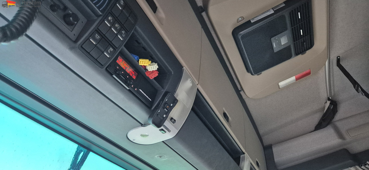 MAN TGX 18.470 Retarder, Klima - Tegljač: slika MAN TGX 18.470 Retarder, Klima - Tegljač MAN TGX 18.470 Retarder, Klima - Tegljač: slika MAN TGX 18.470 Retarder, Klima - Tegljač