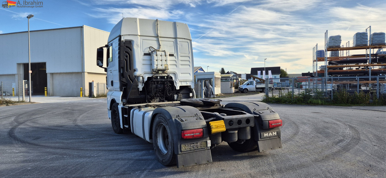 Tegljač MAN TGX 18.480 Kipphydraulik, Retarder deutsches Fahrzeug: slika Tegljač MAN TGX 18.480 Kipphydraulik, Retarder deutsches Fahrzeug
