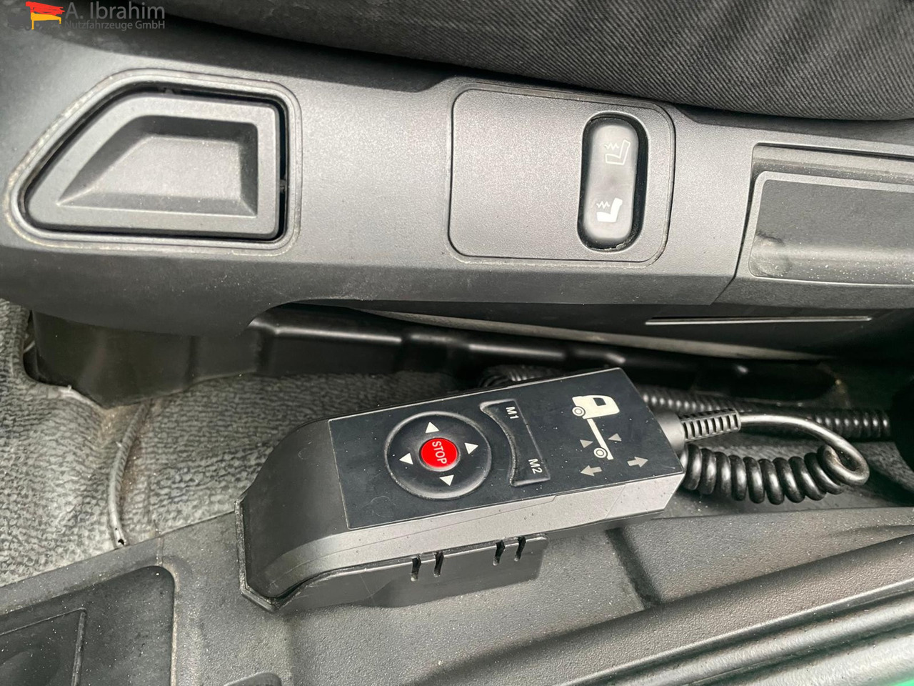 Mercedes-Benz 1836 Spoiler, Vollservice, Topzustand | Navigationsystem | Originalkilometer - Tegljač: slika Mercedes-Benz 1836 Spoiler, Vollservice, Topzustand | Navigationsystem | Originalkilometer - Tegljač Mercedes-Benz 1836 Spoiler, Vollservice, Topzustand | Navigationsystem | Originalkilometer - Tegljač: slika Mercedes-Benz 1836 Spoiler, Vollservice, Topzustand | Navigationsystem | Originalkilometer - Tegljač