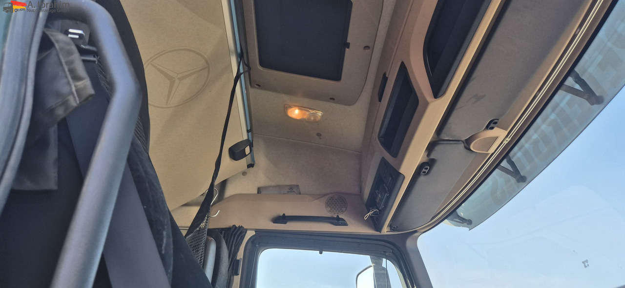 Mercedes-Benz 1840 Actros, 3x vorhanden, identisch - Tegljač: slika Mercedes-Benz 1840 Actros, 3x vorhanden, identisch - Tegljač Mercedes-Benz 1840 Actros, 3x vorhanden, identisch - Tegljač: slika Mercedes-Benz 1840 Actros, 3x vorhanden, identisch - Tegljač