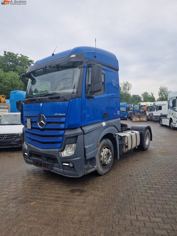 Mercedes-Benz 1845 Retarder Klima, Kühlschrank deutsches Fahrzeug - Tegljač: slika Mercedes-Benz 1845 Retarder Klima, Kühlschrank deutsches Fahrzeug - Tegljač Mercedes-Benz 1845 Retarder Klima, Kühlschrank deutsches Fahrzeug - Tegljač: slika Mercedes-Benz 1845 Retarder Klima, Kühlschrank deutsches Fahrzeug - Tegljač