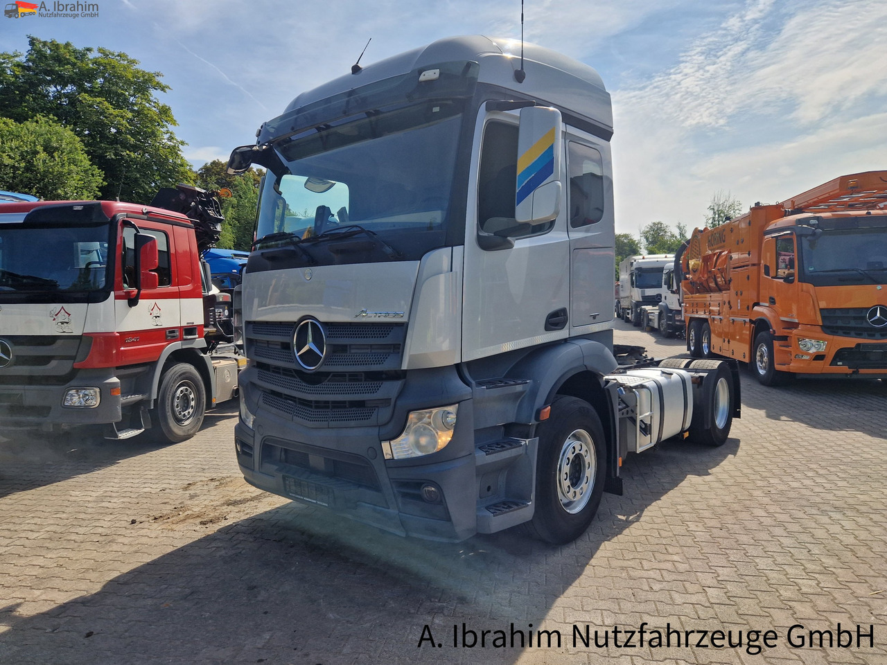 Mercedes-Benz 1845 Retarder, Klima, Navi Schneeketten, Euro 5 - Tegljač: slika Mercedes-Benz 1845 Retarder, Klima, Navi Schneeketten, Euro 5 - Tegljač Mercedes-Benz 1845 Retarder, Klima, Navi Schneeketten, Euro 5 - Tegljač: slika Mercedes-Benz 1845 Retarder, Klima, Navi Schneeketten, Euro 5 - Tegljač