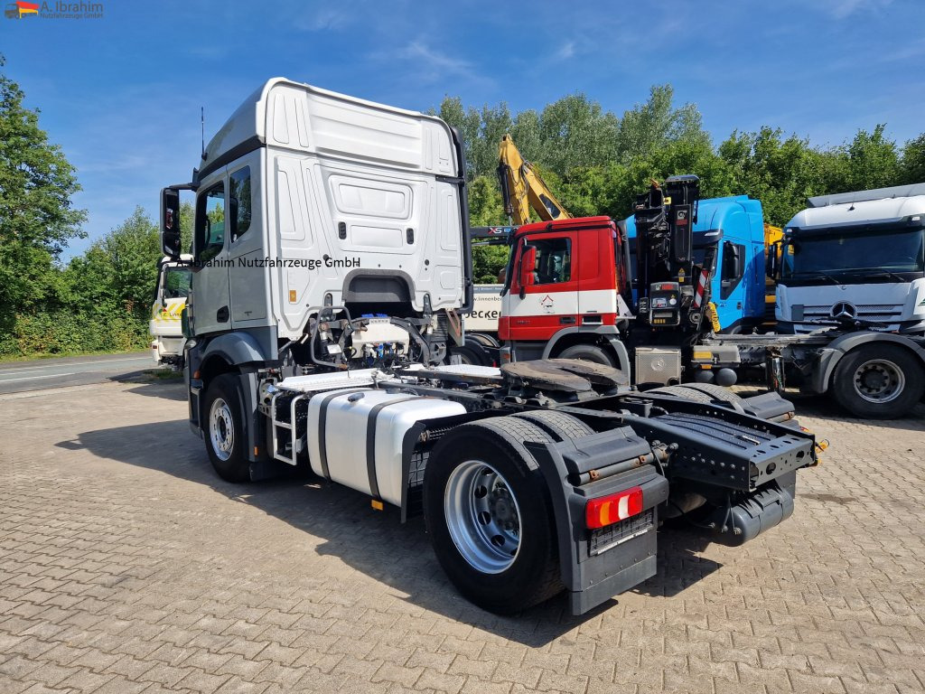 Mercedes-Benz 1845 Retarder, Klima, Navi Schneeketten, Euro 5 - Tegljač: slika Mercedes-Benz 1845 Retarder, Klima, Navi Schneeketten, Euro 5 - Tegljač Mercedes-Benz 1845 Retarder, Klima, Navi Schneeketten, Euro 5 - Tegljač: slika Mercedes-Benz 1845 Retarder, Klima, Navi Schneeketten, Euro 5 - Tegljač