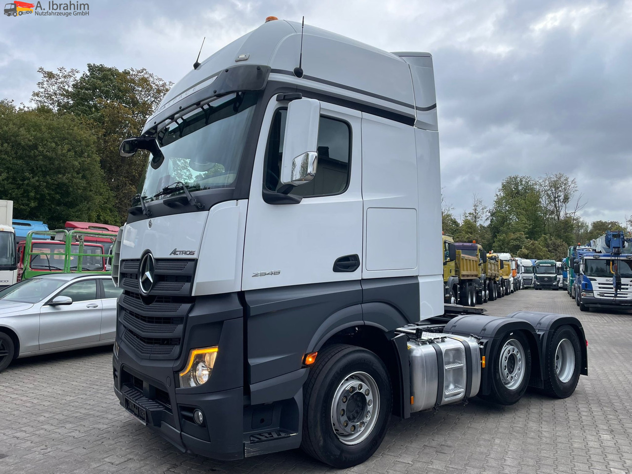Mercedes-Benz ACTROS 2548 6x2 | Liftachse | 68t Zuggew.| Schwerlast-SZM - Tegljač: slika Mercedes-Benz ACTROS 2548 6x2 | Liftachse | 68t Zuggew.| Schwerlast-SZM - Tegljač Mercedes-Benz ACTROS 2548 6x2 | Liftachse | 68t Zuggew.| Schwerlast-SZM - Tegljač: slika Mercedes-Benz ACTROS 2548 6x2 | Liftachse | 68t Zuggew.| Schwerlast-SZM - Tegljač