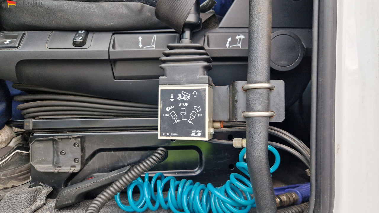 Mercedes-Benz DB 1842, Kipphydraulik - Tegljač: slika Mercedes-Benz DB 1842, Kipphydraulik - Tegljač Mercedes-Benz DB 1842, Kipphydraulik - Tegljač: slika Mercedes-Benz DB 1842, Kipphydraulik - Tegljač