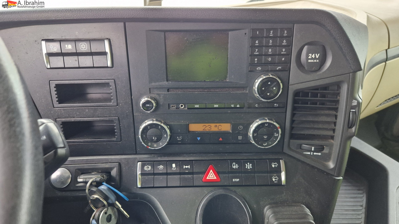 Mercedes-Benz DB 1843 Retarder Kipphydraulik - Tegljač: slika Mercedes-Benz DB 1843 Retarder Kipphydraulik - Tegljač Mercedes-Benz DB 1843 Retarder Kipphydraulik - Tegljač: slika Mercedes-Benz DB 1843 Retarder Kipphydraulik - Tegljač