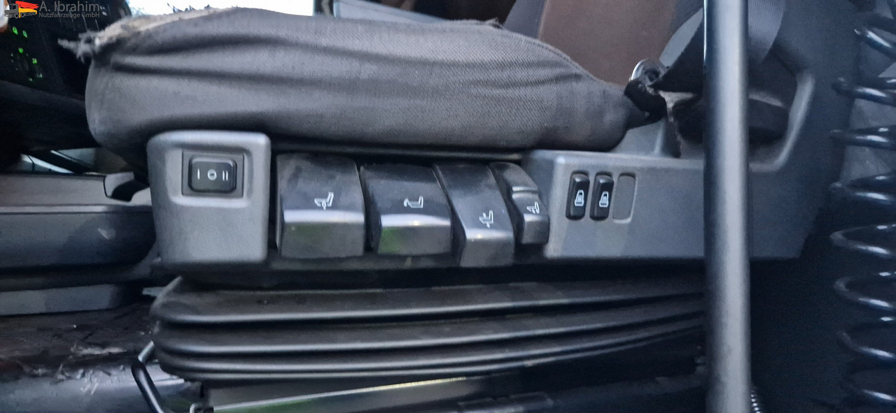 Scania R 480 Retarder, Klima, Zustand gut PTO für Kompressor - Tegljač: slika Scania R 480 Retarder, Klima, Zustand gut PTO für Kompressor - Tegljač Scania R 480 Retarder, Klima, Zustand gut PTO für Kompressor - Tegljač: slika Scania R 480 Retarder, Klima, Zustand gut PTO für Kompressor - Tegljač