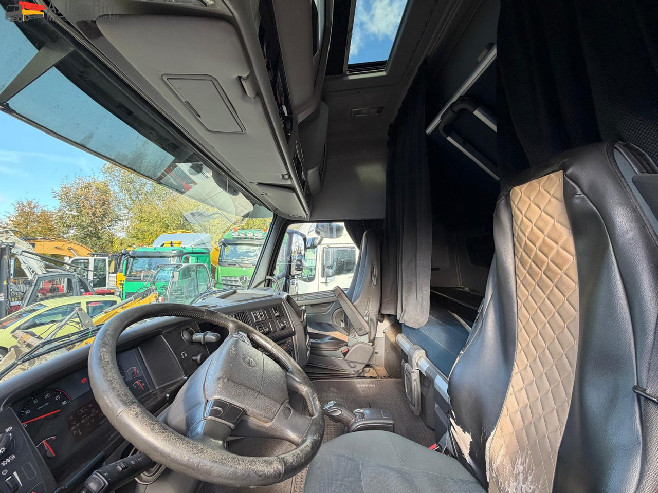 Volvo FH500 Meiller RK 20.70 | Lift-Lenkachse | 6x2 | Globetrotter - Kamion s kukastom dizalicom: slika Volvo FH500 Meiller RK 20.70 | Lift-Lenkachse | 6x2 | Globetrotter - Kamion s kukastom dizalicom Volvo FH500 Meiller RK 20.70 | Lift-Lenkachse | 6x2 | Globetrotter - Kamion s kukastom dizalicom: slika Volvo FH500 Meiller RK 20.70 | Lift-Lenkachse | 6x2 | Globetrotter - Kamion s kukastom dizalicom