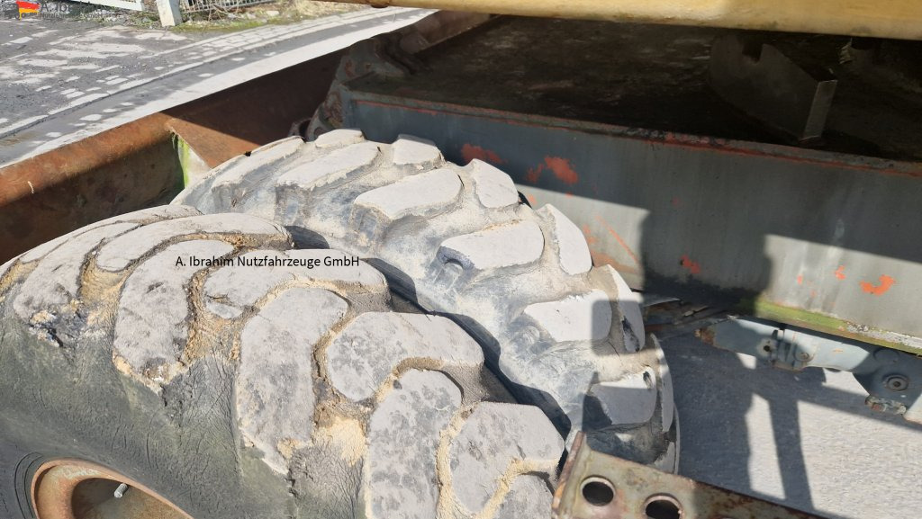Zeppelin ZM 15 Zustand normal Deutz Motor - Bager na kotačima: slika Zeppelin ZM 15 Zustand normal Deutz Motor - Bager na kotačima Zeppelin ZM 15 Zustand normal Deutz Motor - Bager na kotačima: slika Zeppelin ZM 15 Zustand normal Deutz Motor - Bager na kotačima