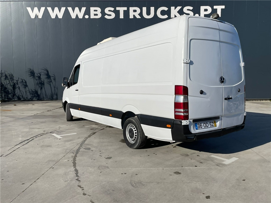 MERCEDES-BENZ 315 - Dostavno vozilo hladnjača: slika MERCEDES-BENZ 315 - Dostavno vozilo hladnjača MERCEDES-BENZ 315 - Dostavno vozilo hladnjača: slika MERCEDES-BENZ 315 - Dostavno vozilo hladnjača