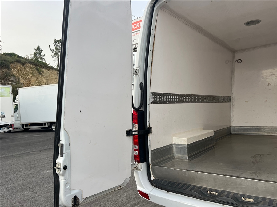 Zakup MERCEDES-BENZ SPRINTER 315CDI MERCEDES-BENZ SPRINTER 315CDI: slika Zakup MERCEDES-BENZ SPRINTER 315CDI MERCEDES-BENZ SPRINTER 315CDI